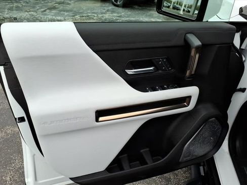 Used 2024 GMC Hummer EV 3X w/ Extreme Off-Road Package AWD/4WD image 31