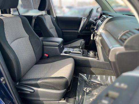 Used 2020 Toyota 4Runner SR5 image 25