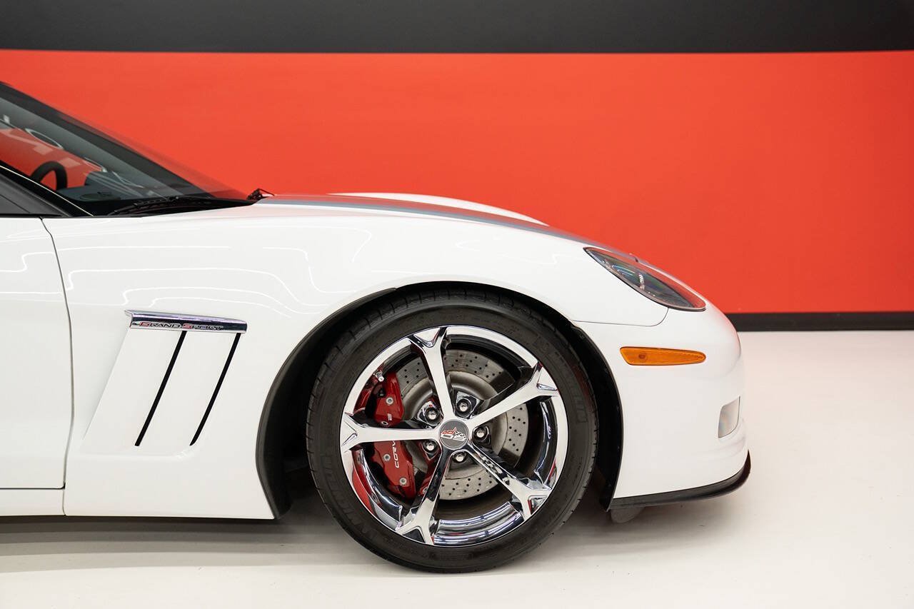 Used 2013 Chevrolet Corvette Grand Sport w/ 4LT Preferred Equipment Group RWD image 55