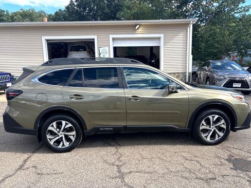 Used 2020 Subaru Outback Limited image 6