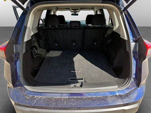 Used 2024 Nissan Rogue SV FWD image 32