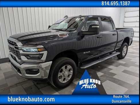 Used 2025 RAM 2500 Big Horn AWD/4WD image 1