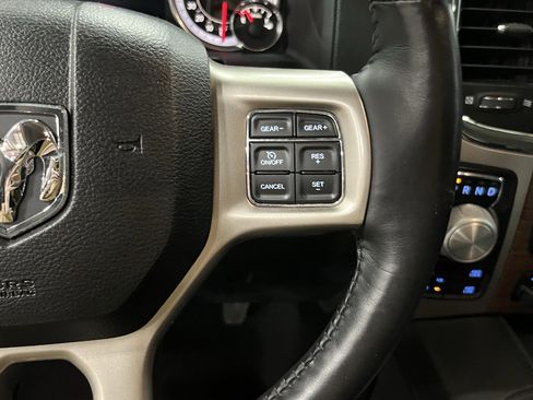 Used 2017 RAM 1500 Laramie w/ Convenience Group image 23