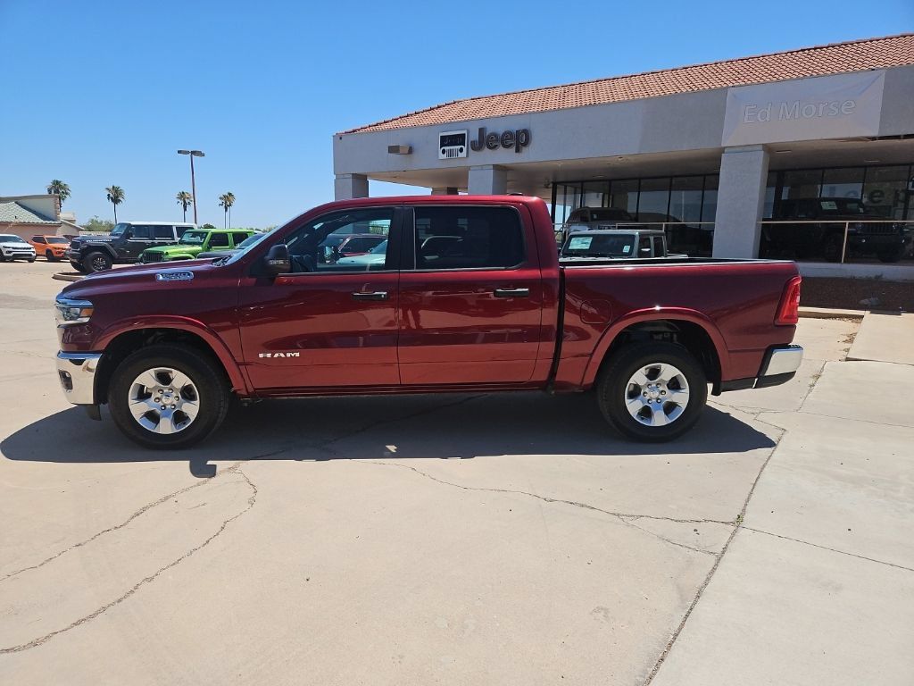 Used 2025 RAM 1500 Big Horn AWD/4WD image 2