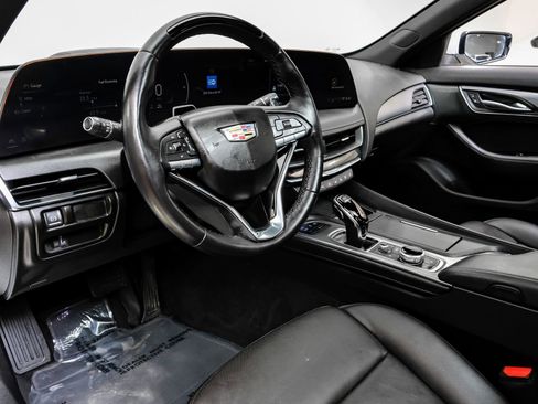 Used 2025 Cadillac CT5 Premium Luxury image 3