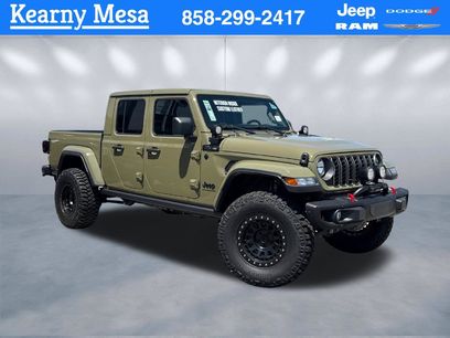 New 2025 Jeep Gladiator Sport
