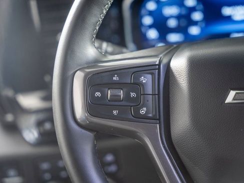 Used 2024 Chevrolet Silverado 2500 ZR2 w/ Technology Package image 35