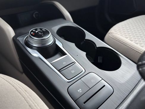 Used 2020 Ford Escape SE FWD image 10