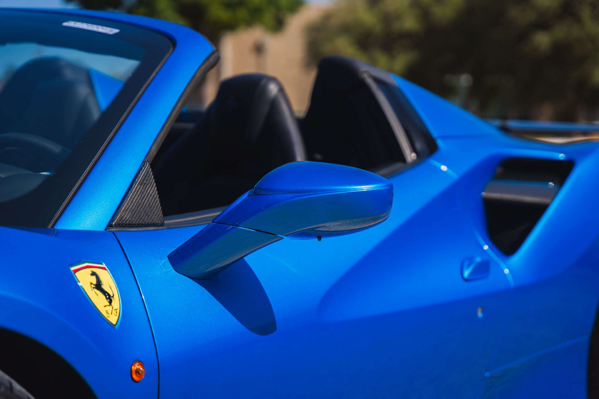 Used 2017 Ferrari 488 Spider RWD image 10