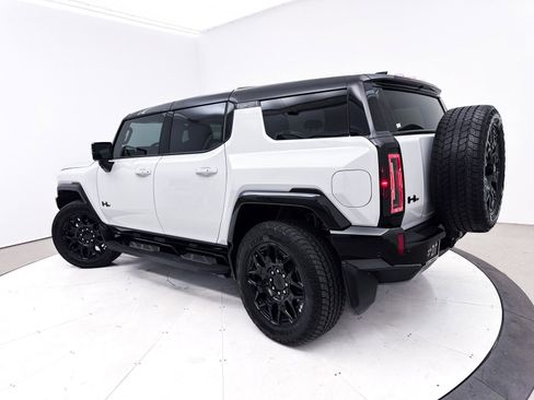 Used 2025 GMC Hummer EV 2X image 2