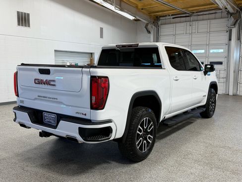 Used 2019 GMC Sierra 1500 AT4 w/ AT4 Premium Package image 4