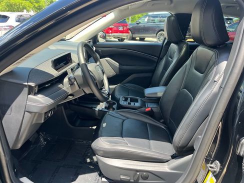Used 2025 Ford Mustang Mach-E Premium AWD/4WD image 24