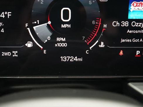 Used 2025 GMC Terrain Elevation w/ Black Edition AWD/4WD image 24