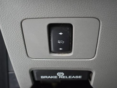 Used 2019 Ford F250 XLT w/ XLT Value Package image 17