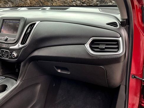 Used 2020 Chevrolet Equinox LT image 15