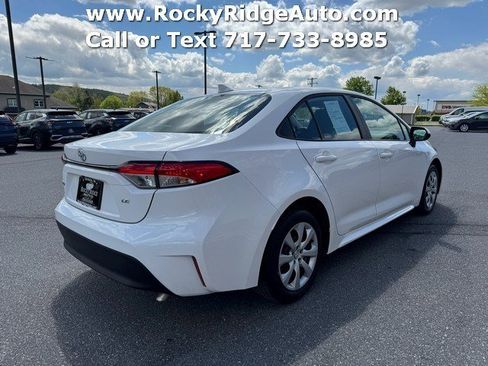 Used 2025 Toyota Corolla LE FWD image 7