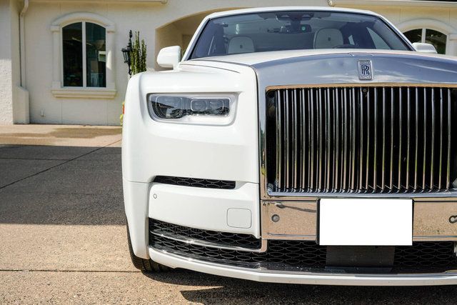 Used 2020 Rolls-Royce Phantom Sedan RWD image 66