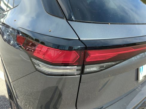 New 2026 Volkswagen Tiguan SE R-Line image 14