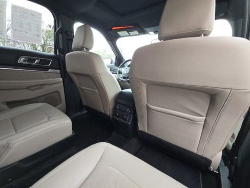 Used 2018 Ford Explorer Limited w/ Equipment Group 301A image 18