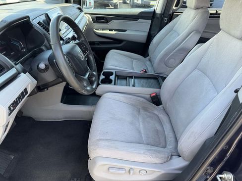 Used 2019 Honda Odyssey EX image 22