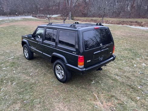 Used 2000 Jeep Cherokee Classic image 9
