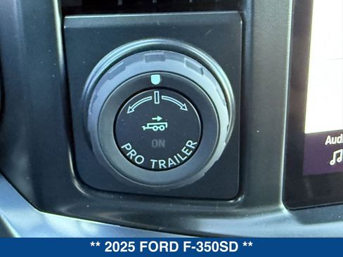New 2025 Ford F350 King Ranch w/ FX4 Off-Road Package image 33
