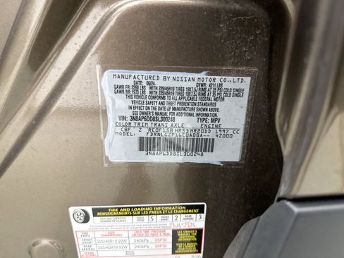Used 2025 Nissan Kicks SR w/ SR Premium Package AWD/4WD image 17