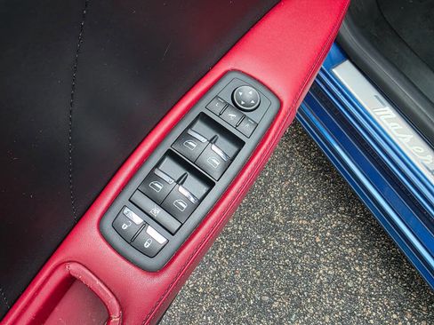 Used 2020 Maserati Ghibli S GranSport image 11