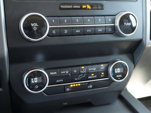 Used 2020 Ford Expedition Max XLT AWD/4WD image 46