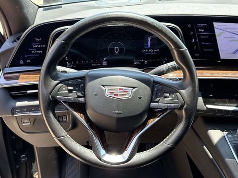 Used 2022 Cadillac Escalade Luxury AWD/4WD image 31