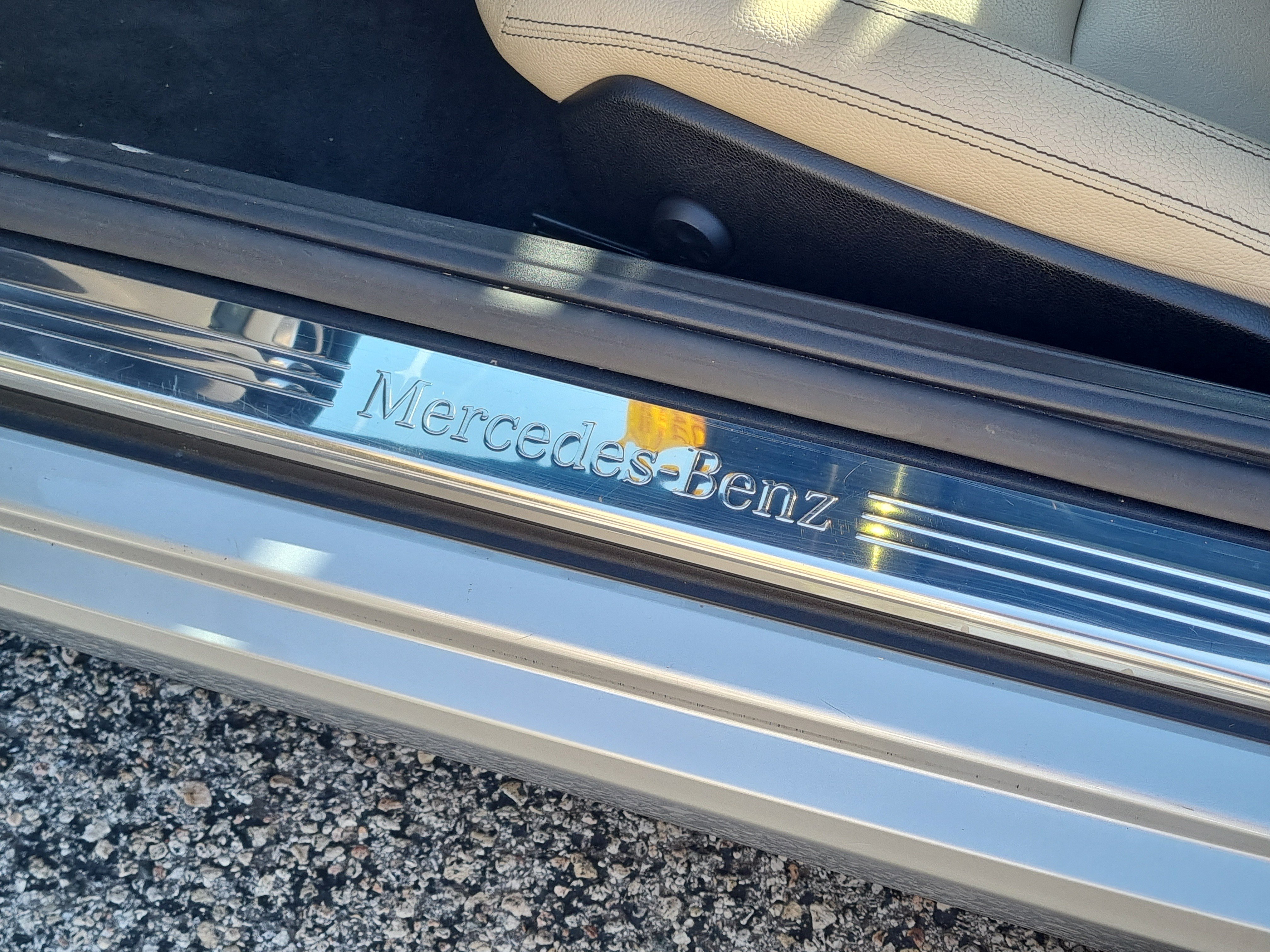 Used 2020 Mercedes-Benz SLC 300 w/ Premium Package image 14