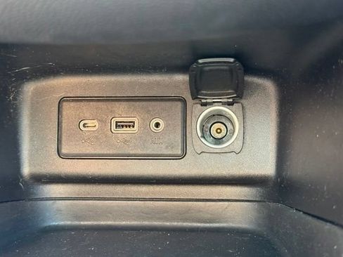 Used 2021 Chevrolet Equinox LT AWD/4WD image 38