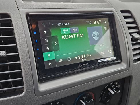 Used 2006 Nissan Frontier SE w/ (P01) Power Pkg image 24