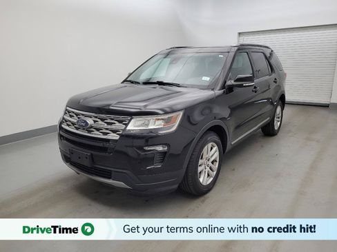 Used 2018 Ford Explorer XLT w/ Equipment Group 202A AWD/4WD image 1