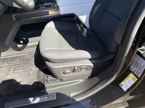 Used 2025 GMC Hummer EV 3X AWD/4WD image 19