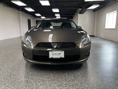 Used 2010 Mitsubishi Eclipse GS image 9