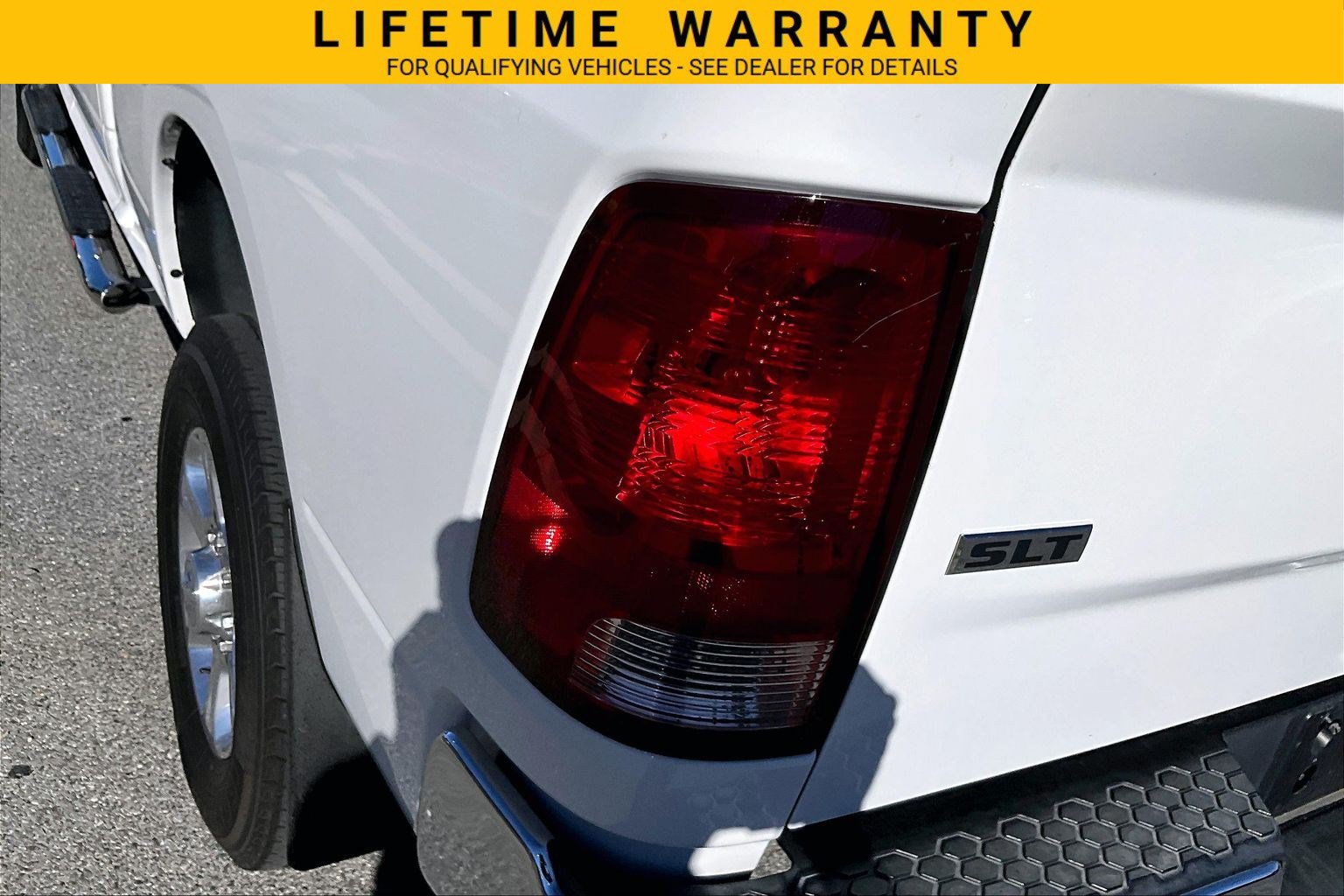 Used 2015 RAM 2500 SLT AWD/4WD image 34