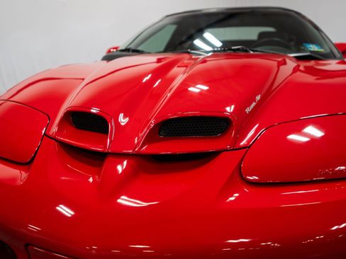 Used 1999 Pontiac Firebird Trans Am RWD image 33