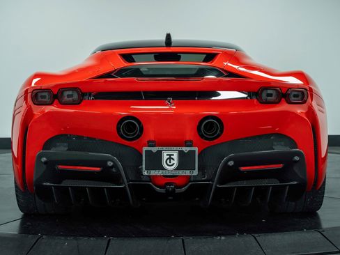 Used 2021 Ferrari SF90 Stradale image 33