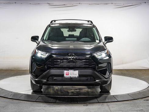 Certified 2025 Toyota RAV4 LE AWD/4WD image 7