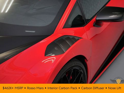 Used 2023 Lamborghini Huracan STO RWD image 10