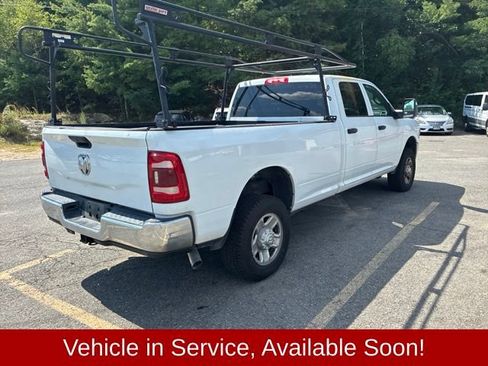 Used 2024 RAM 2500 Tradesman w/ Chrome Appearance Group AWD/4WD image 3