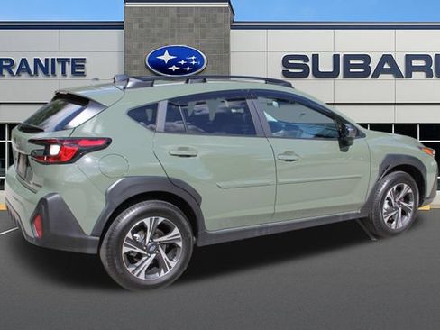 Used 2026 Subaru Crosstrek 2.5i Premium AWD/4WD image 11
