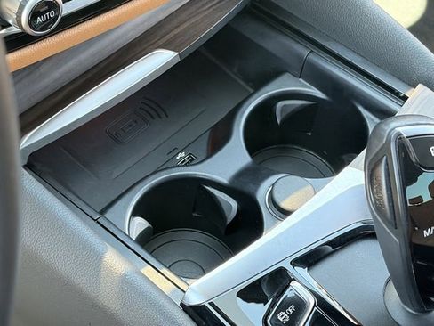 Certified 2023 BMW 530i RWD image 33