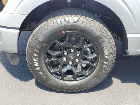 New 2025 Ford F150 XLT w/ Equipment Group 302A MID image 5