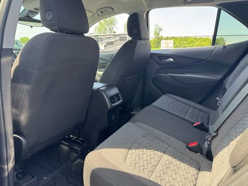 Used 2024 Chevrolet Equinox LT w/ LPO, Floor Liner Package FWD image 34