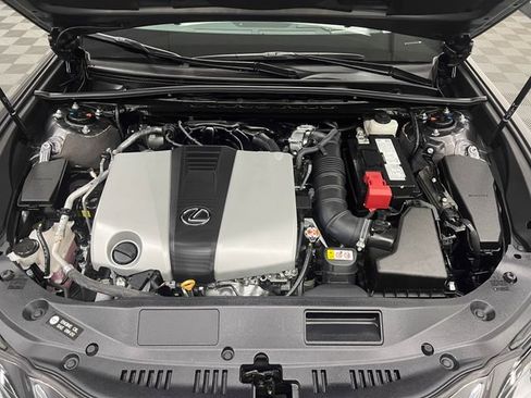 Certified 2025 Lexus ES 350 w/ Luxury Package FWD image 23