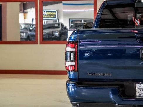 Used 2021 RAM 2500 Laramie w/ Night Edition AWD/4WD image 39