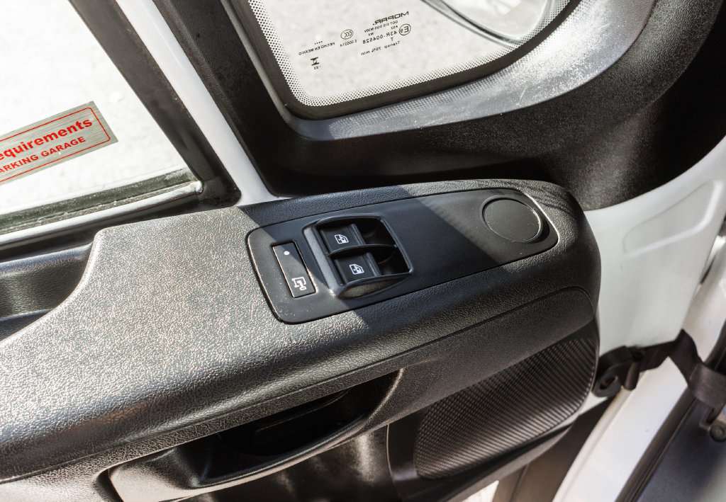 Used 2023 RAM ProMaster 2500 FWD image 10