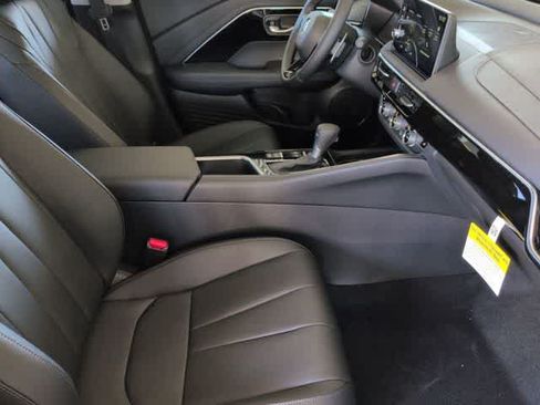 Certified 2025 Acura ADX FWD image 24